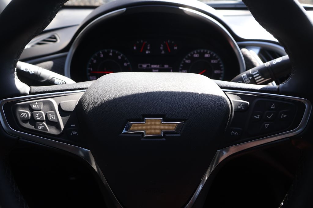 Thumbnail: 2025 Chevrolet Malibu - 28