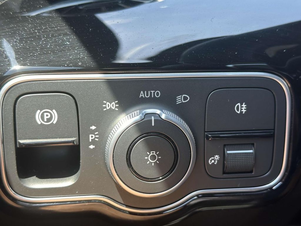 2025 Mercedes-Benz CLA 250 22