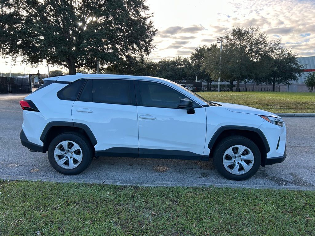 Thumbnail: 2023 Toyota RAV4 - 6