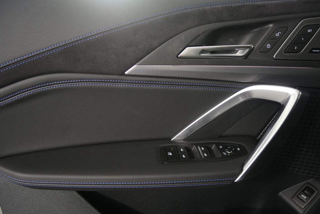 Thumbnail: 2026 BMW X1 - 9