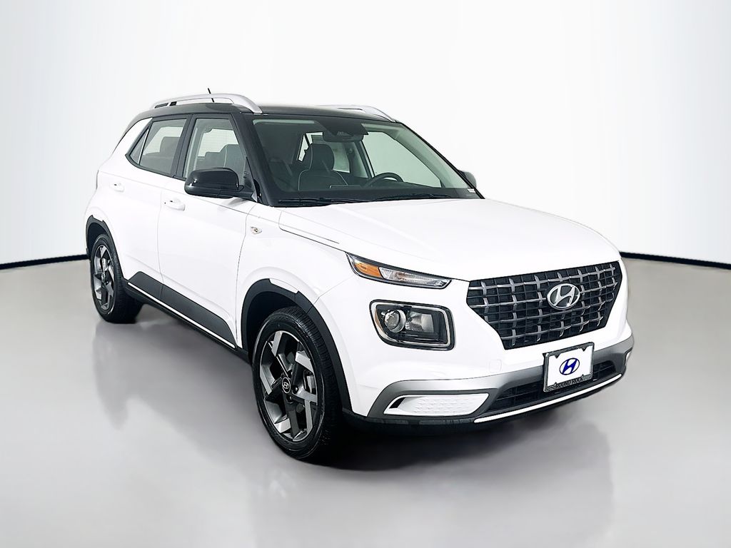 Thumbnail: 2026 Hyundai Venue - 3