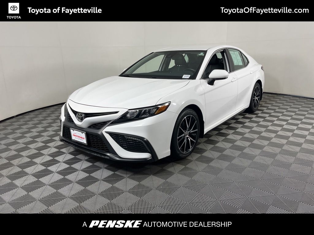 2023 Toyota Camry SE -
                  Fayetteville, AR