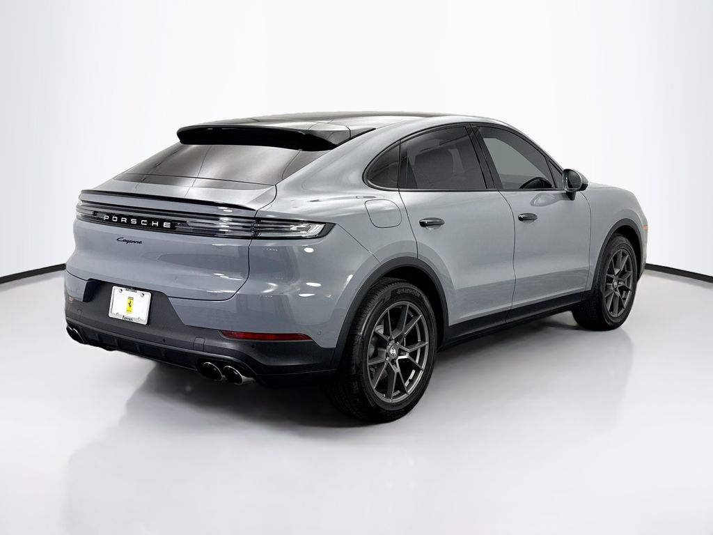 Thumbnail: 2025 Porsche  - 5