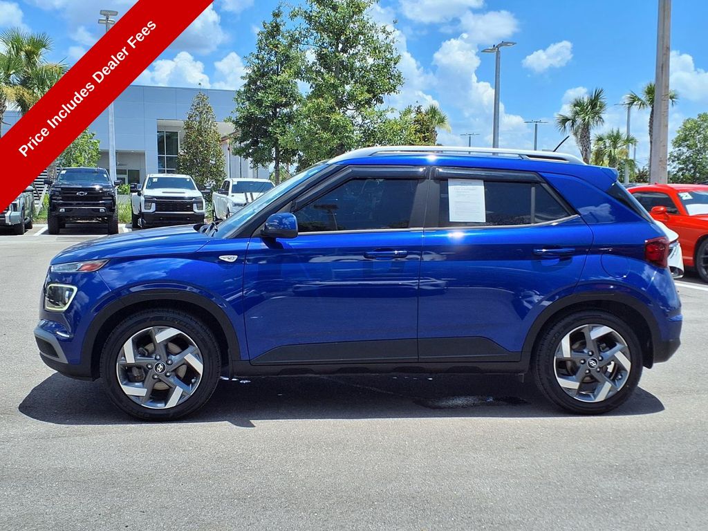 Used 2023 Hyundai Venue SUV