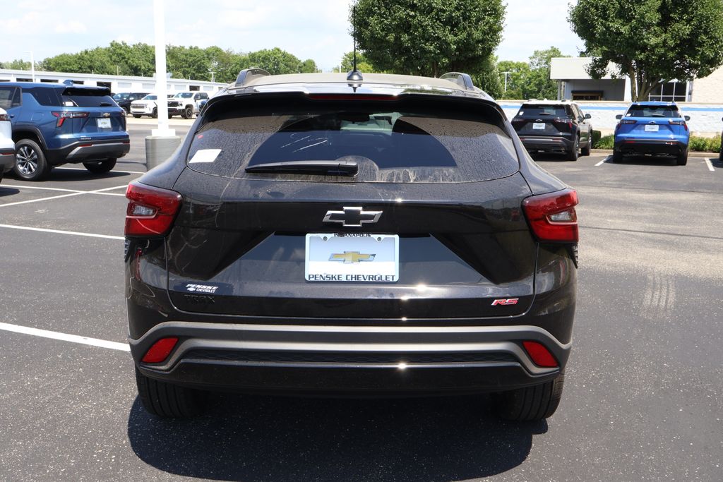 Thumbnail: 2025 Chevrolet Trax - 6