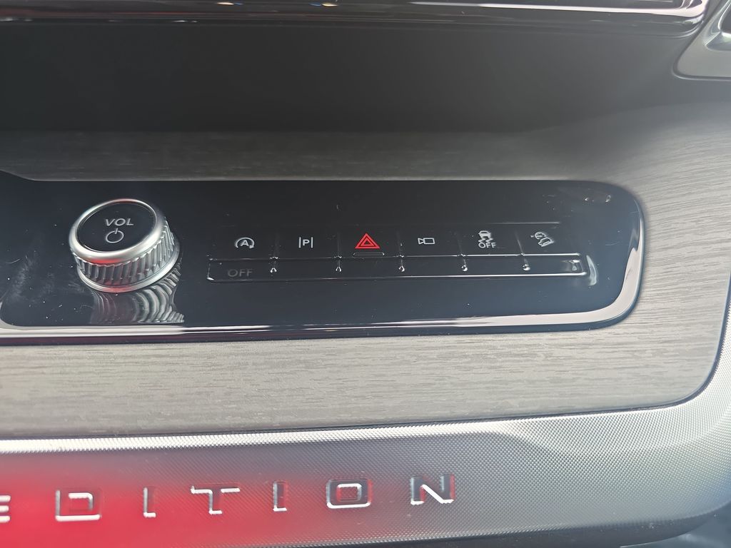 Used 2025 Ford Expedition Max SUV