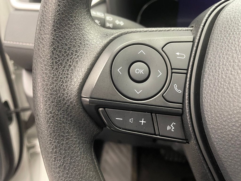 2024 Toyota RAV4 LE 21