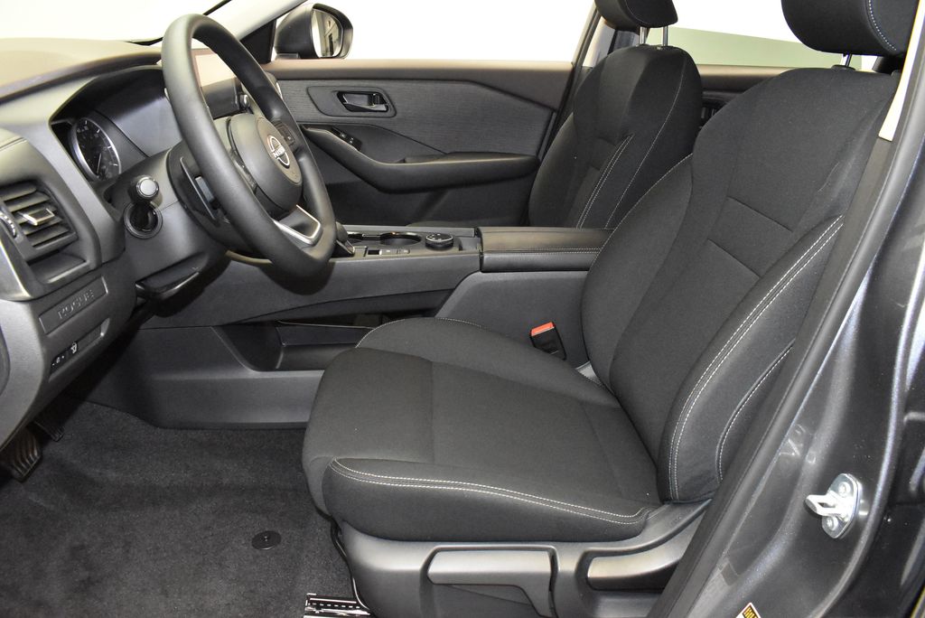 2023 Nissan Rogue S 12
