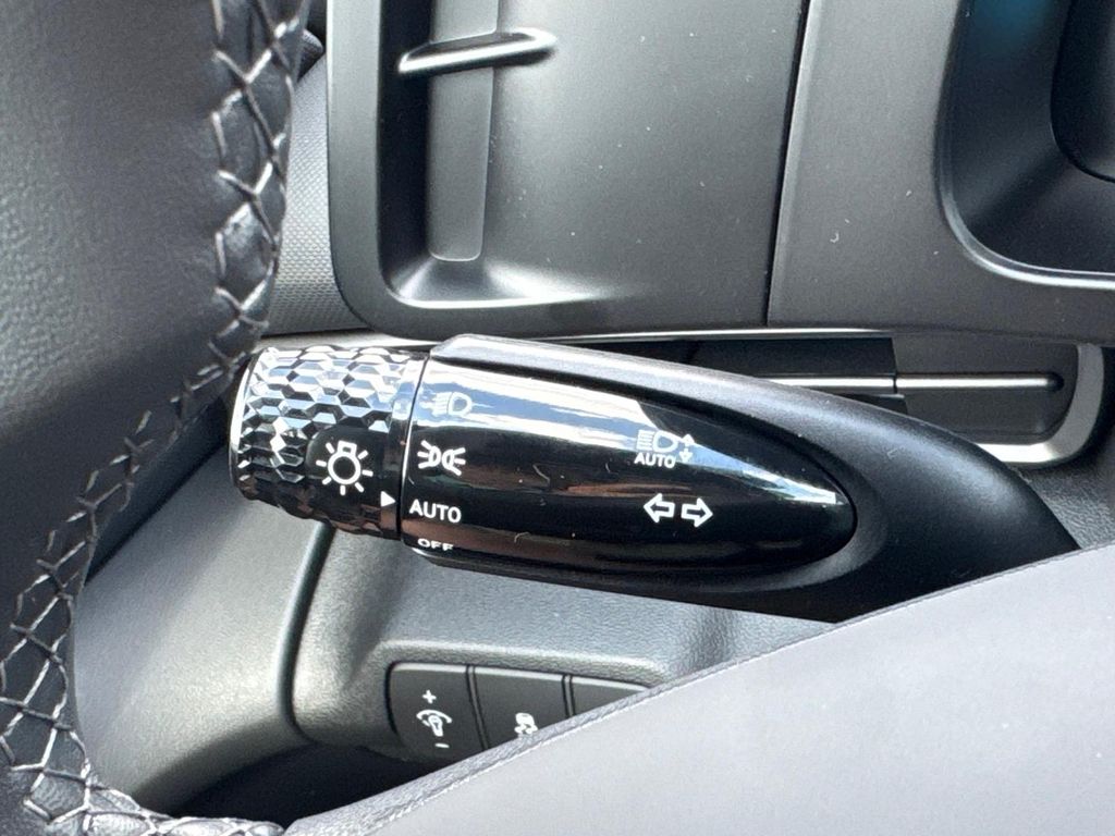 New 2026 Abyss Black Hyundai SEL Sport image 19