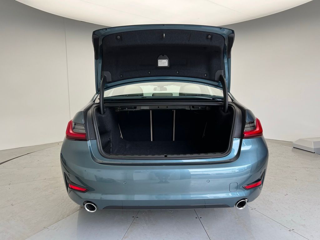 Thumbnail: 2020 BMW 3 Series - 5