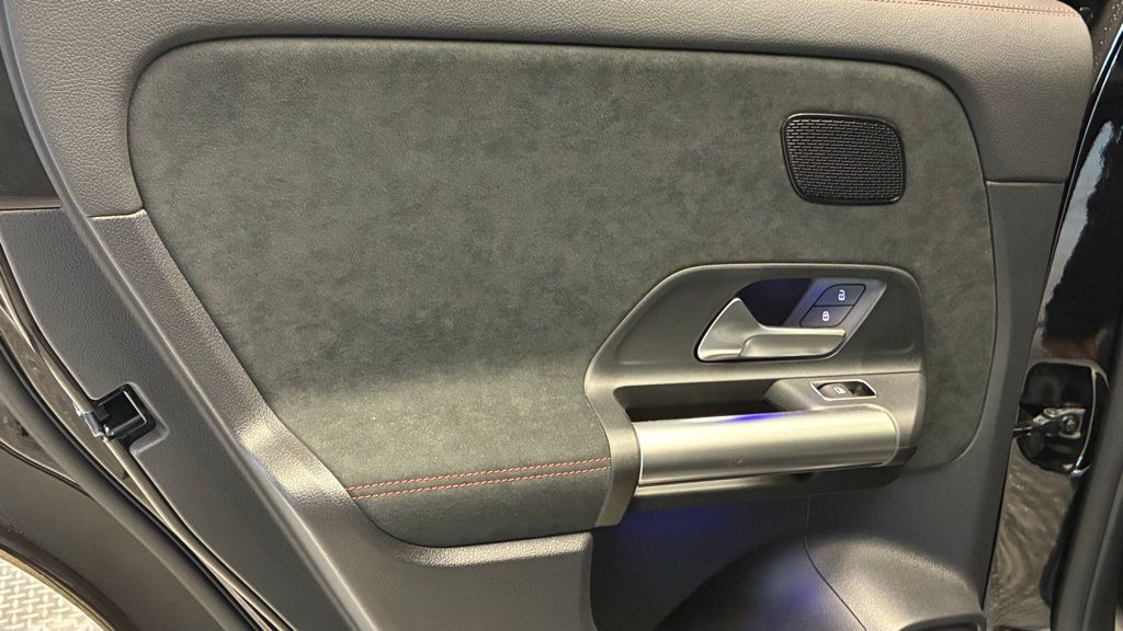 Thumbnail: 2025 Mercedes-Benz GLA - 26