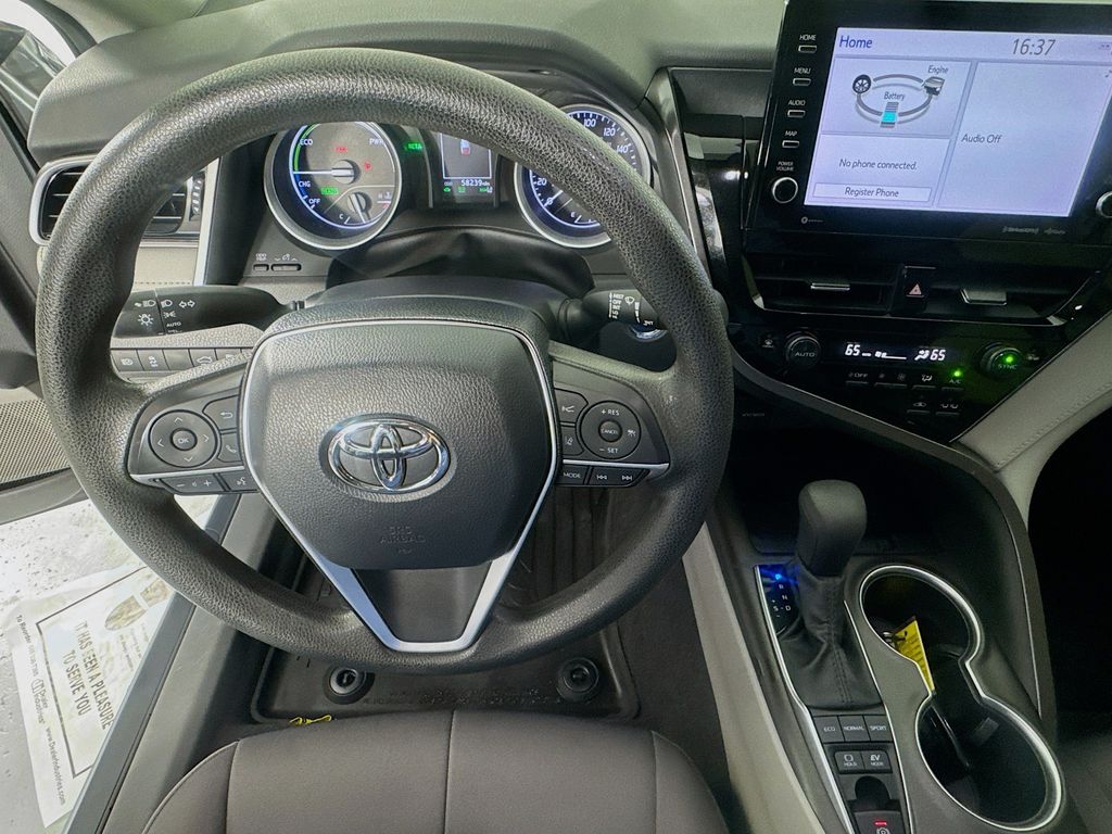 Used Car 2022 Toyota Camry Hybrid  Le For Sale Under $25,000 In Austin, Texas