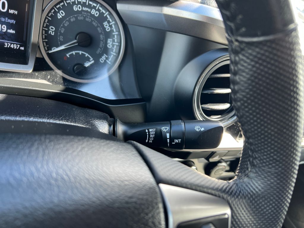 Thumbnail: 2023 Toyota Tacoma - 23