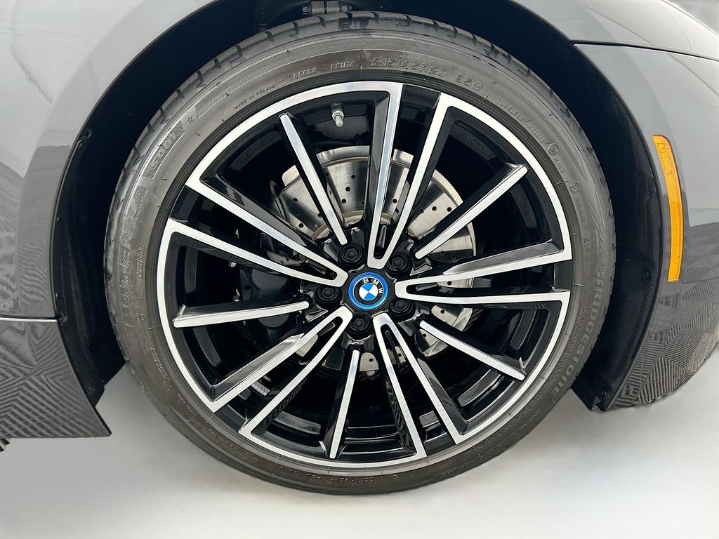 Thumbnail: 2020 BMW  - 28