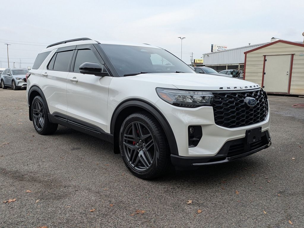 2025 Ford Explorer ST AWD