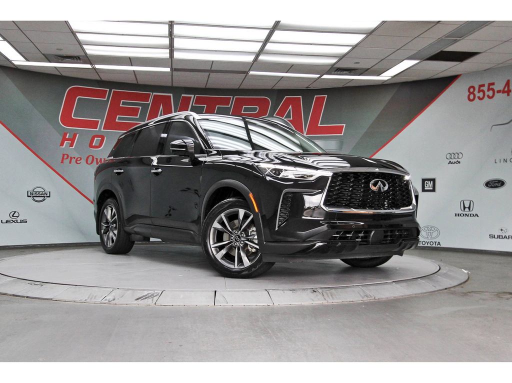 2024 INFINITI QX60 LUXE Black at Central Houston Nissan