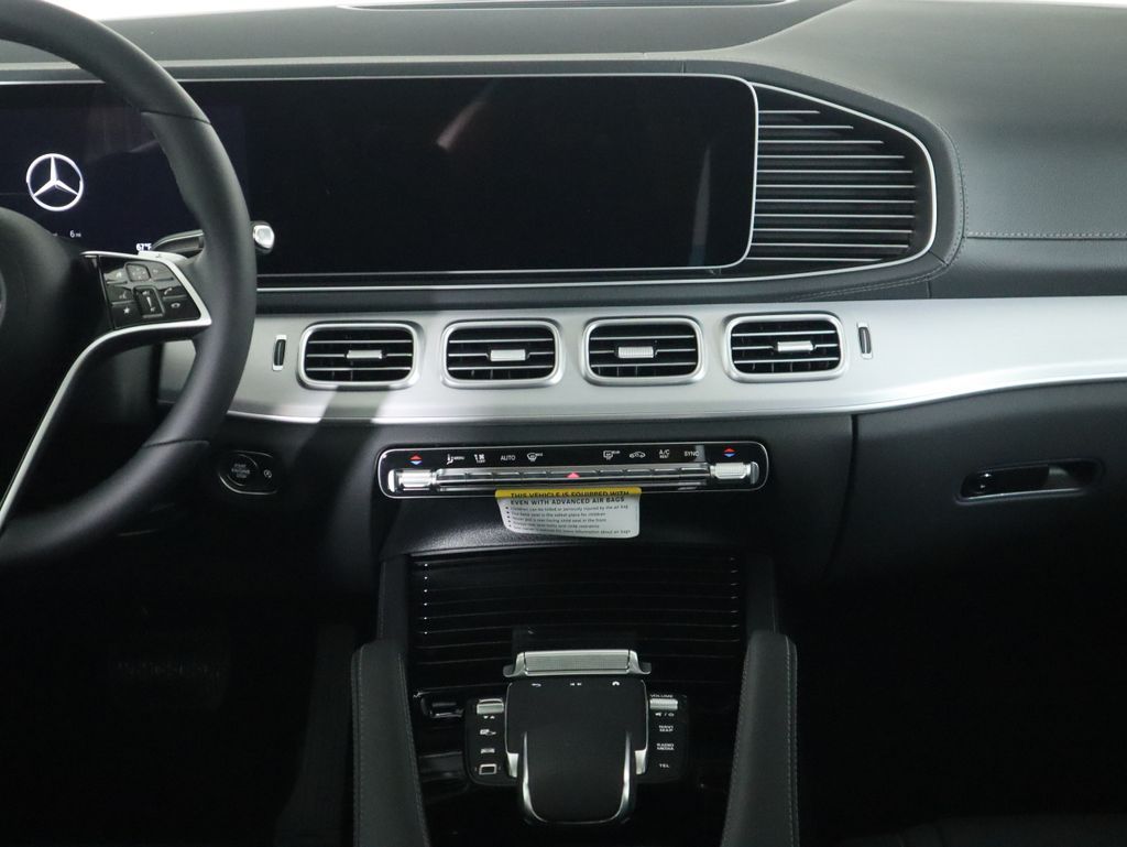 Thumbnail: 2026 Mercedes-Benz GLE - 15