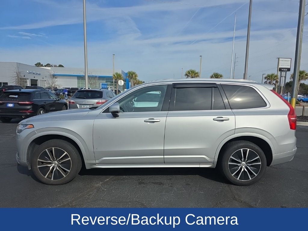 2020 Volvo XC90 T5 Momentum 7 Passenger