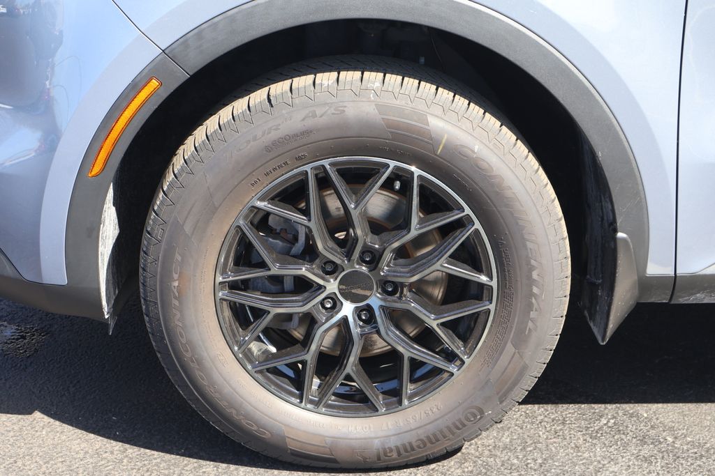 Thumbnail: 2022 Kia Sorento - 11