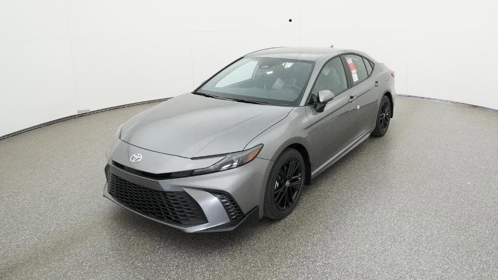 2025 Toyota Camry SE 8