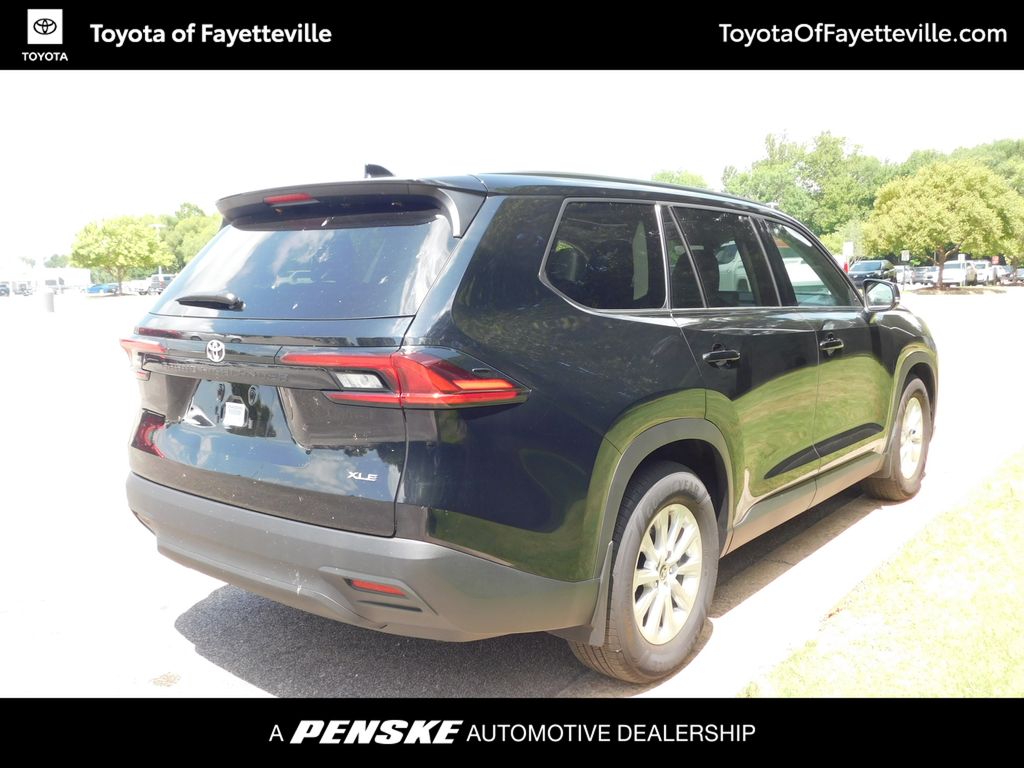 Thumbnail: 2025 Toyota Grand Highlander - 4