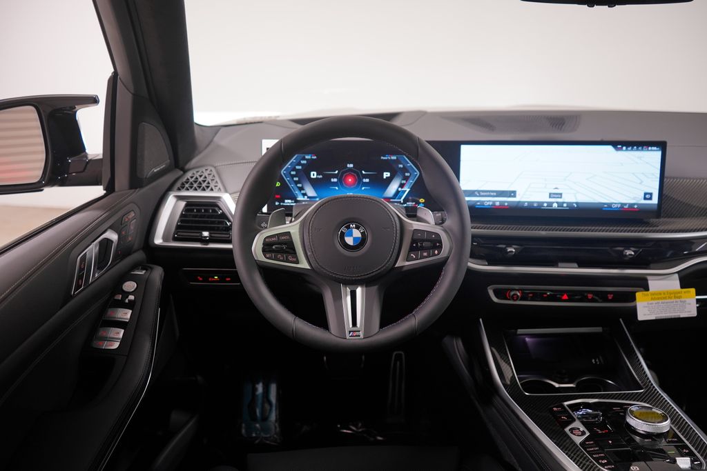 2025 BMW X7 M60i 12