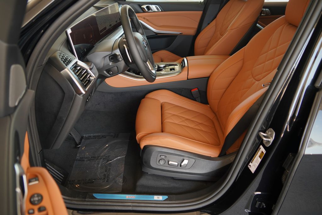 Thumbnail: 2026 BMW X5 - 10