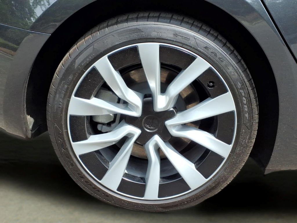 TeslaModel 334