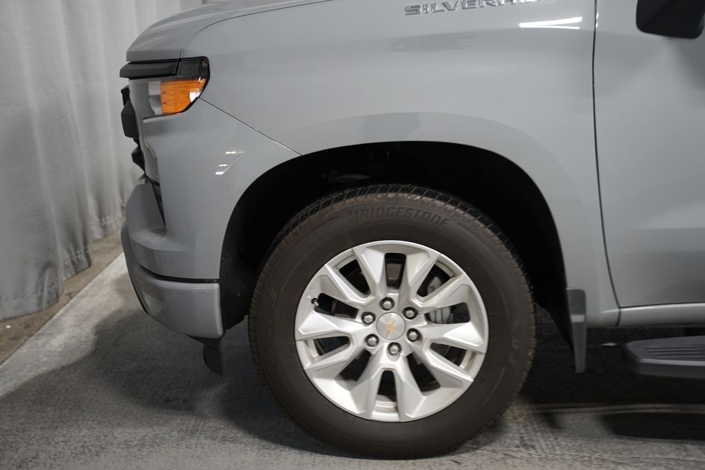 Thumbnail: 2024 Chevrolet Silverado 1500 - 5