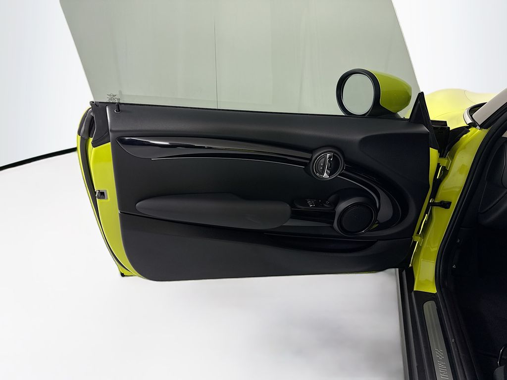 Thumbnail: 2024 MINI Cooper - 24