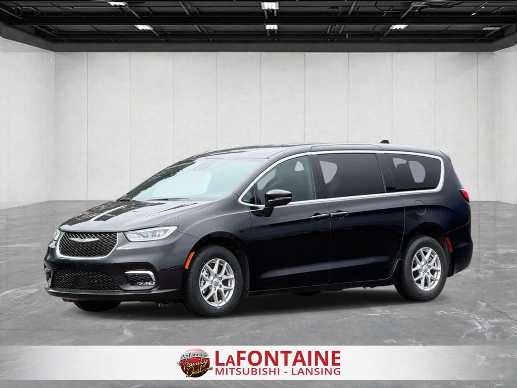 Diamond Black 2025 Chrysler Pacifica Minivan Front-Wheel Drive 9-Speed Automatic
