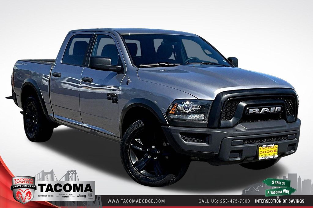 Billet Silver Metallic Clearcoat 2024 RAM 1500 Classic Warlock Crew Cab 4WD Pickup Truck Four-Wheel Drive 8-Speed Automatic