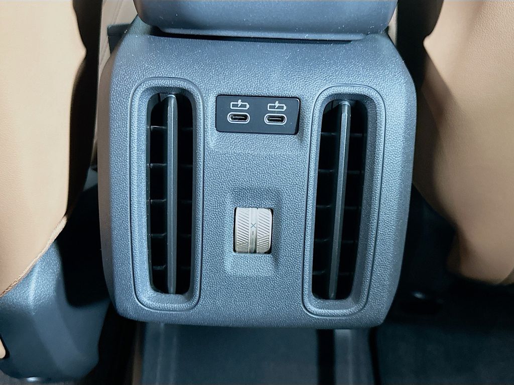 Thumbnail: 2025 MINI Cooper Countryman - 18