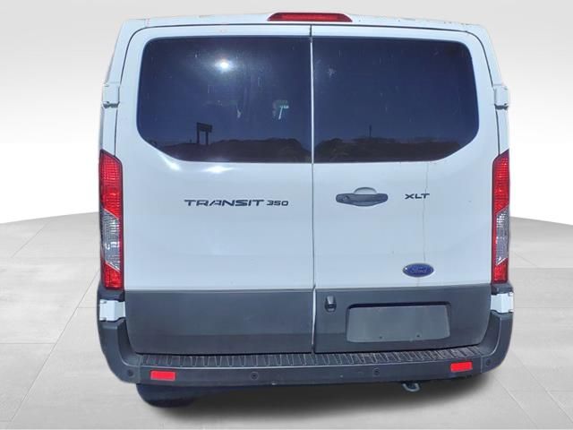 2022 Ford Transit-350 XLT 6