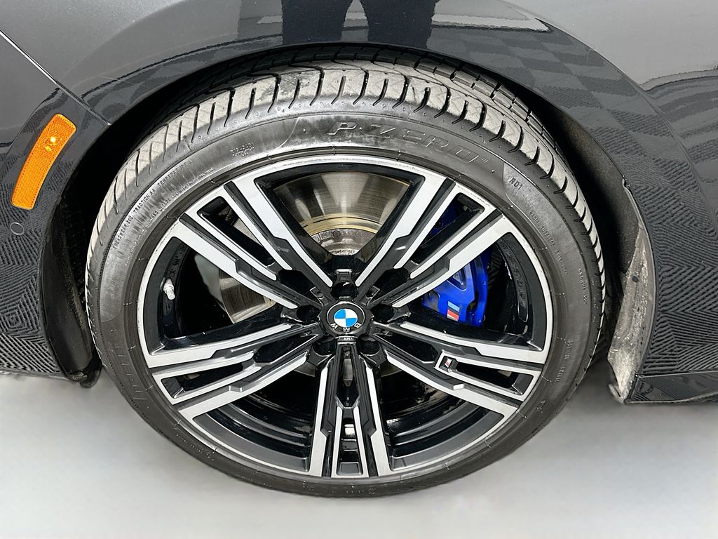 Thumbnail: 2023 BMW 7 Series - 31