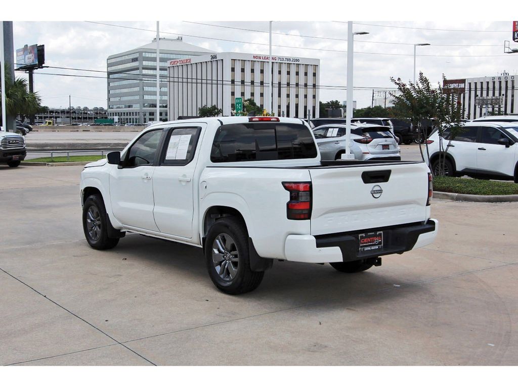 2025 Nissan Frontier SV - 2