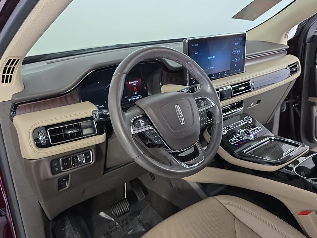 Thumbnail: 2022 Lincoln Nautilus - 31