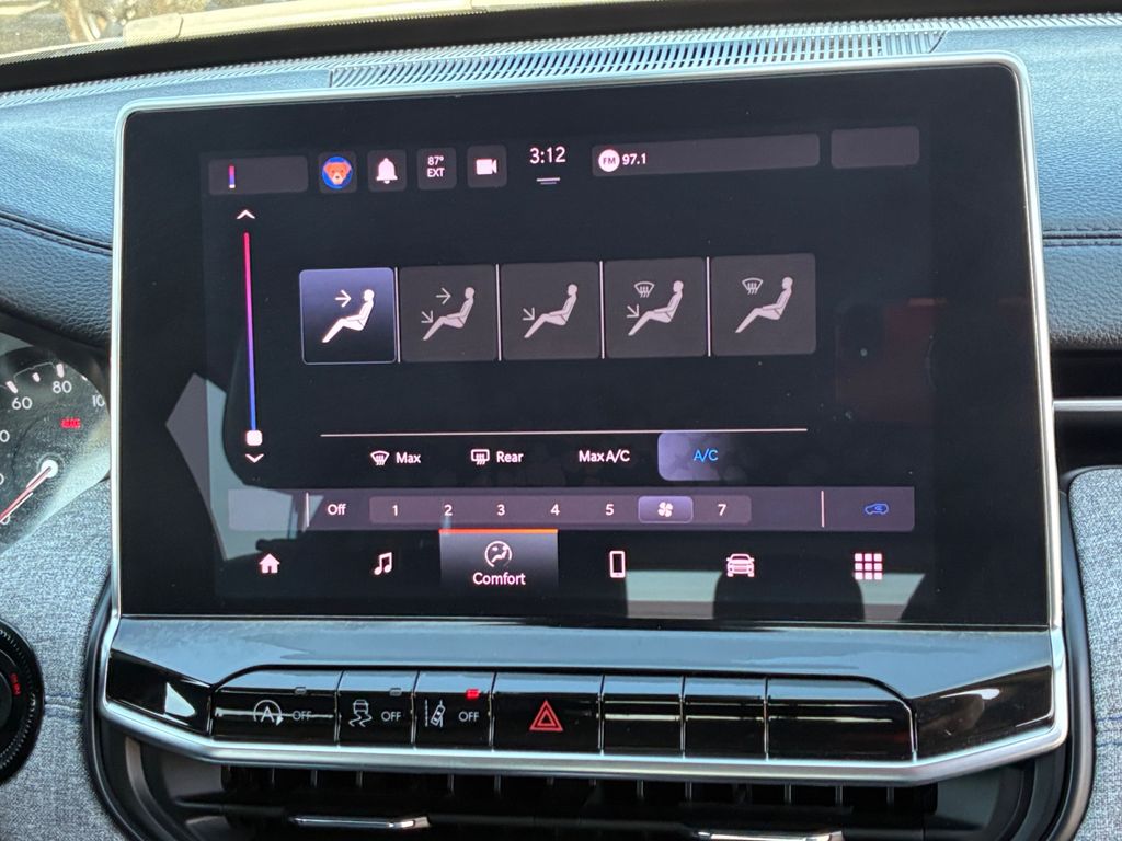 Used Car 2022 Jeep Compass  Latitude For Sale Under $20,000 In Austin, Texas