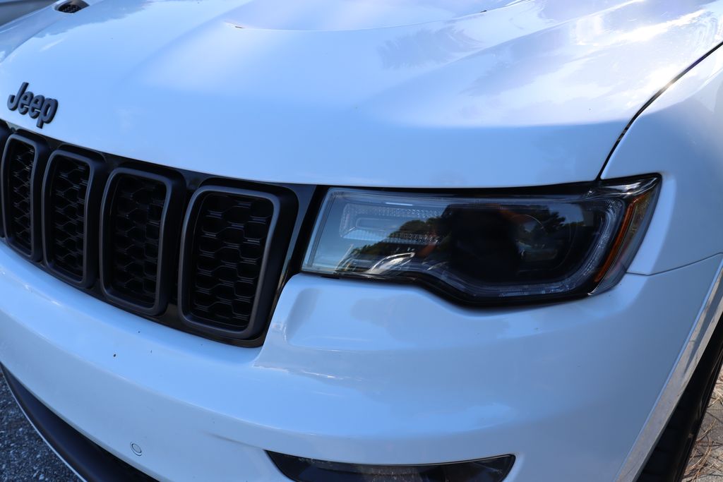 Thumbnail: 2020 Jeep Grand Cherokee - 3