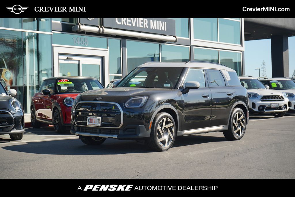 2025 MINI Cooper Countryman  -
                Santa Ana, CA