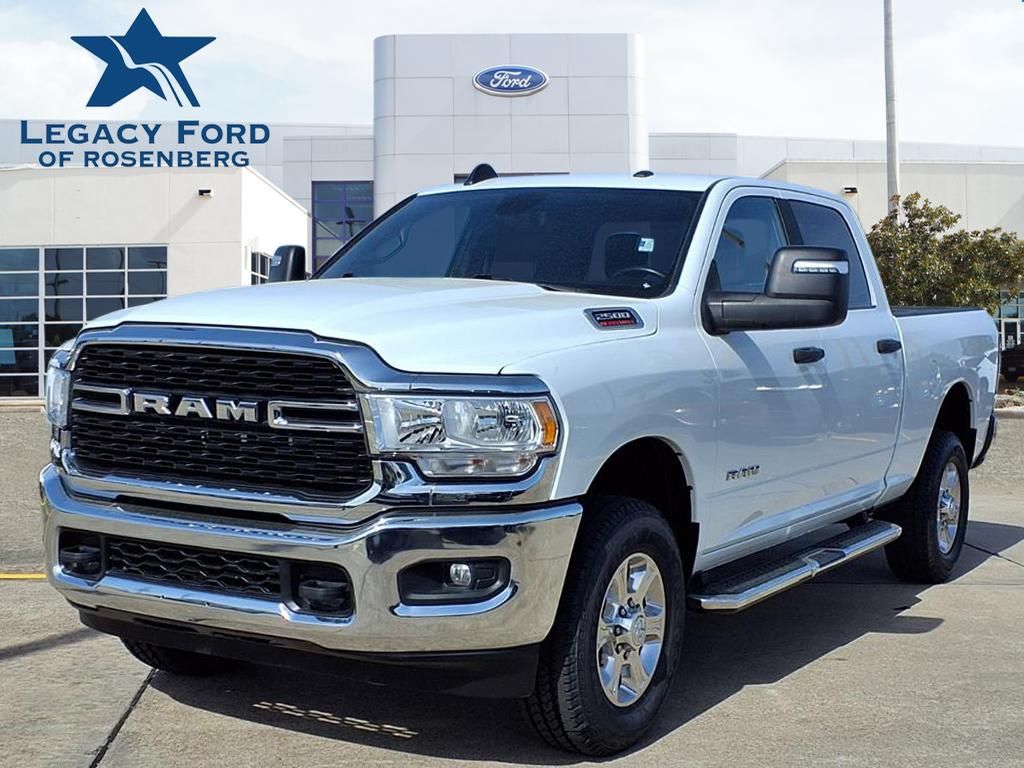 2024 RAM 2500 Big Horn Crew Cab 4WD