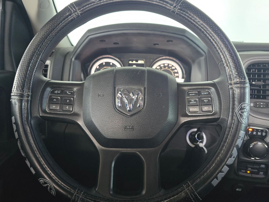Thumbnail: 2022 RAM 1500 Classic - 11