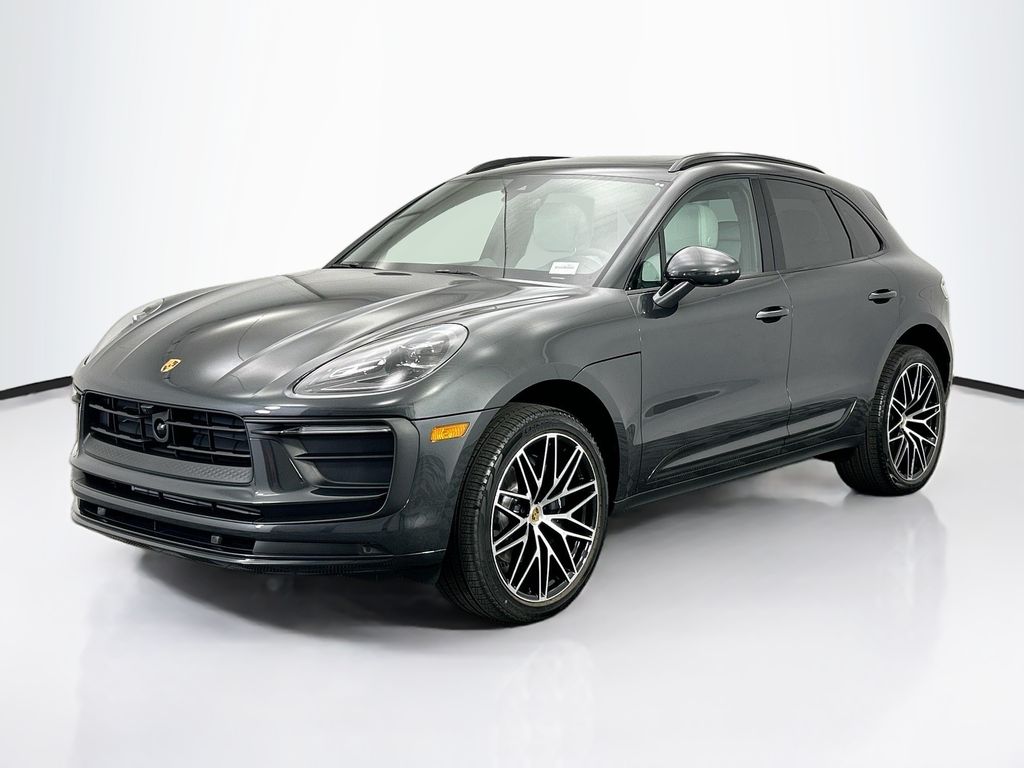 Thumbnail: 2026 Porsche Macan - 1