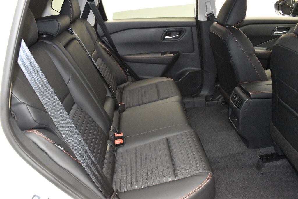 Thumbnail: 2026 Nissan Rogue - 29