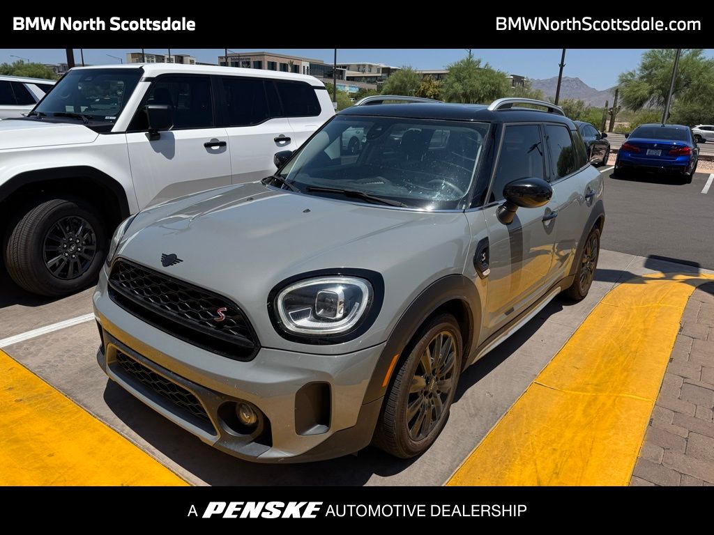 2022 MINI Cooper Countryman Signature Hero Image