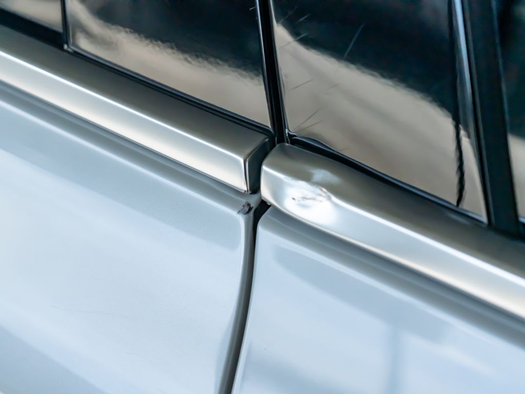 Used 2021 White BMW xDrive30i image 33