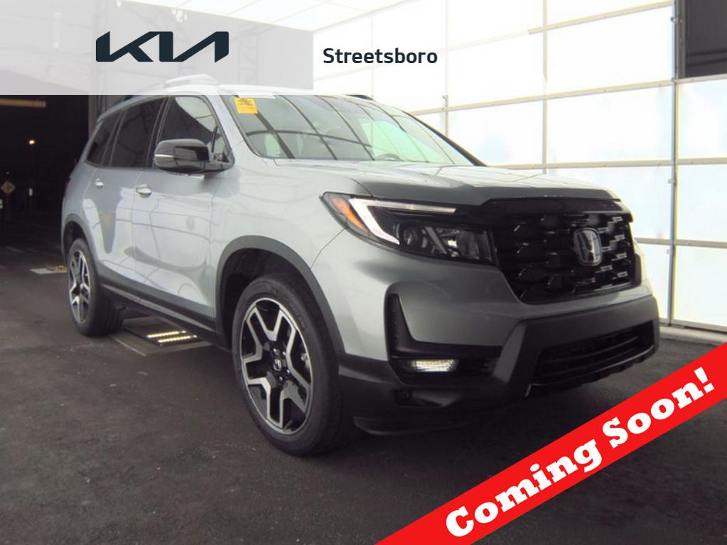 Silver 2022 Honda Passport Elite AWD SUV / Crossover All-Wheel Drive 9-Speed Automatic