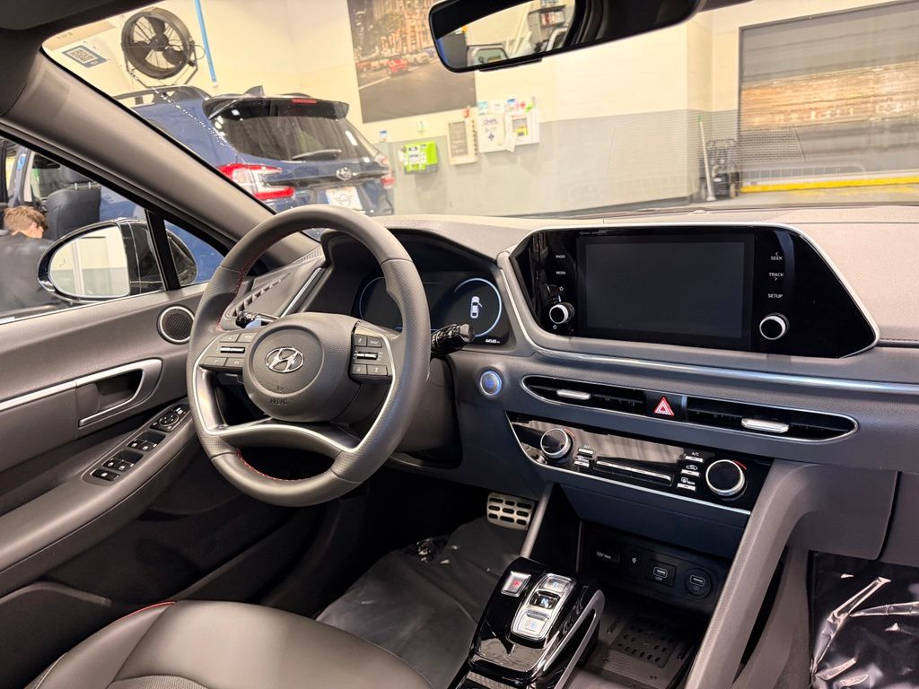 Thumbnail: 2020 Hyundai Sonata - 31