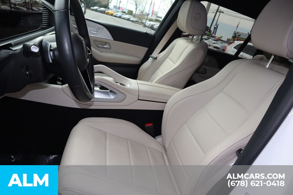 Used 2025 White Mercedes-Benz GLS 450 image 17