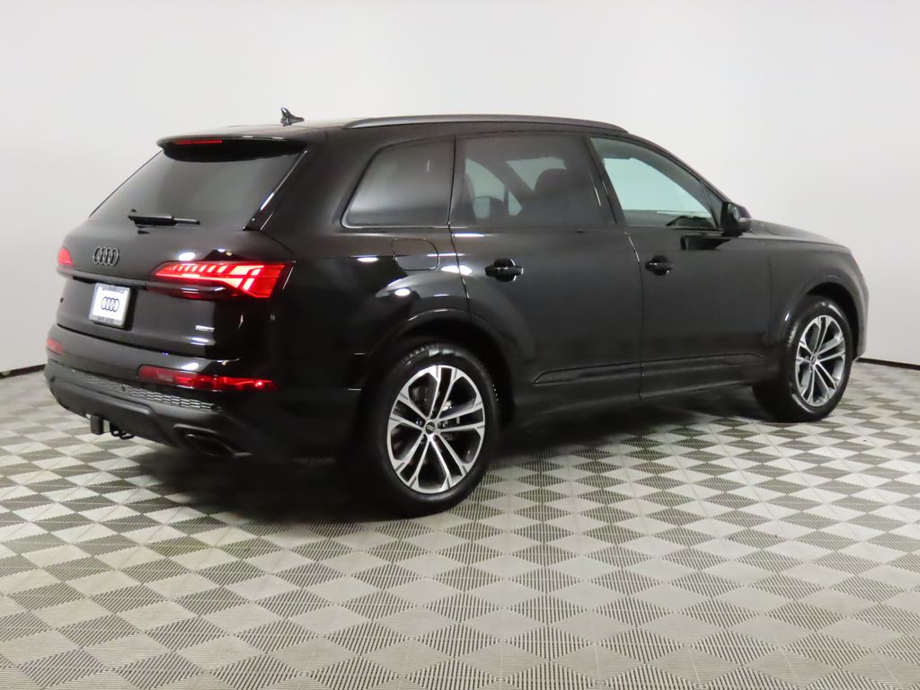 Thumbnail: 2025 Audi Q7 - 5